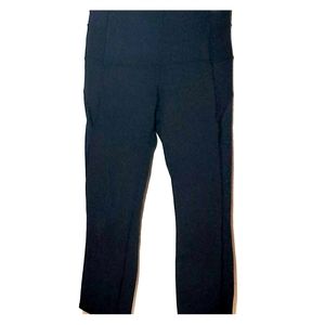 Womens Lululemon Size 6 High Waist Crop Pants